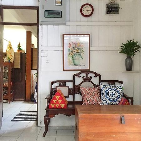 Many Trees Apartment Bangkok Bagian luar foto