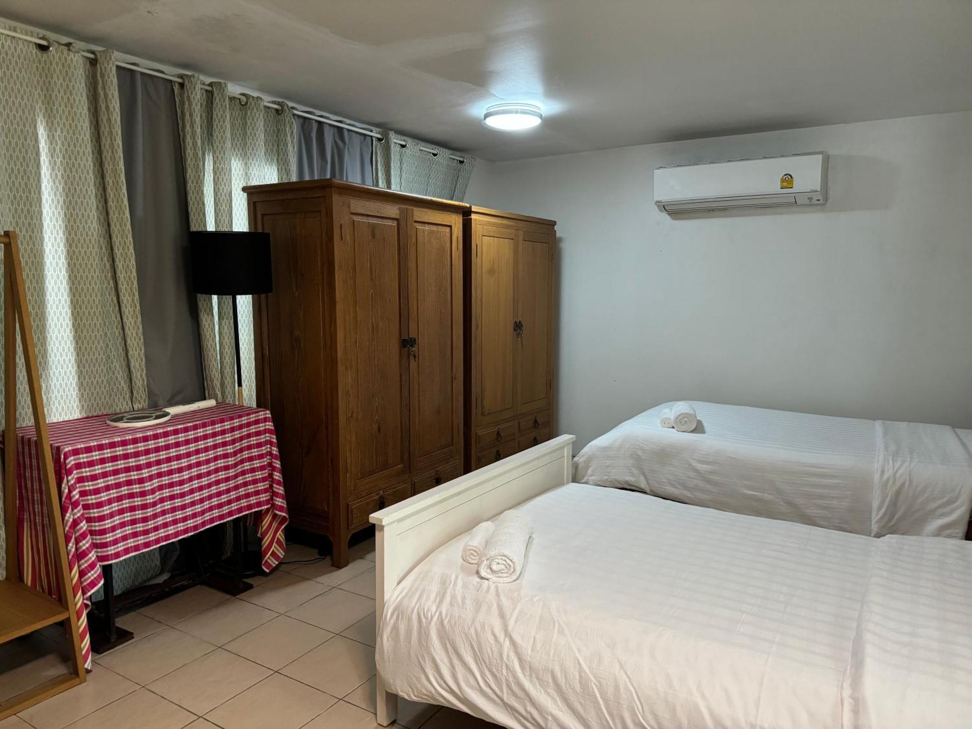 Many Trees Apartment Bangkok Bagian luar foto
