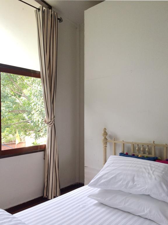 Many Trees Apartment Bangkok Bagian luar foto
