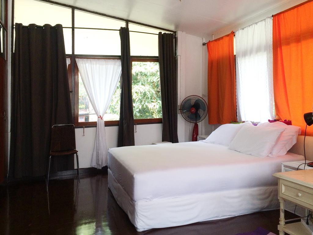 Many Trees Apartment Bangkok Bagian luar foto