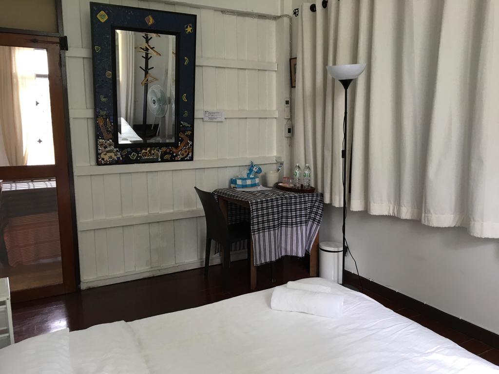Many Trees Apartment Bangkok Bagian luar foto